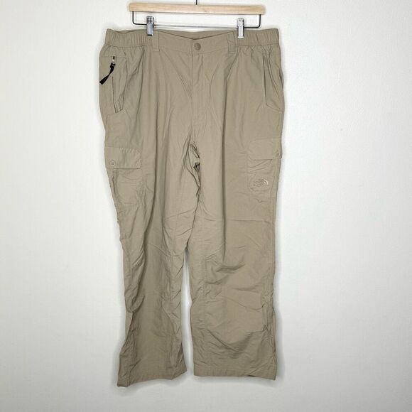 The North Face Khaki Cargo Hiking Pants - Men’s XL - Picture 1 of 13